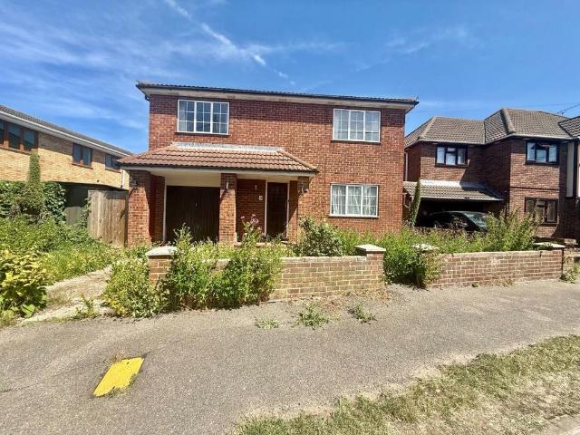 House for sale in Canvey Island
