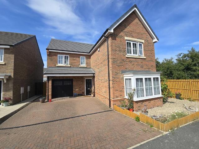 House for sale in East Chevington, Hadston