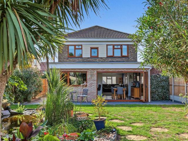 House for sale in Shoeburyness, Southend-on-Sea