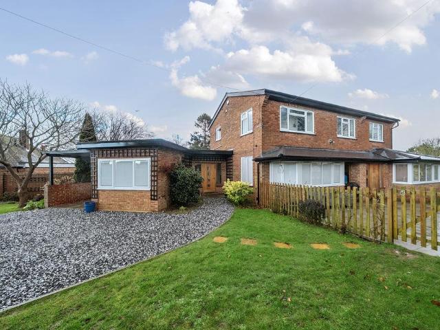 House for sale in Folkestone, Kent