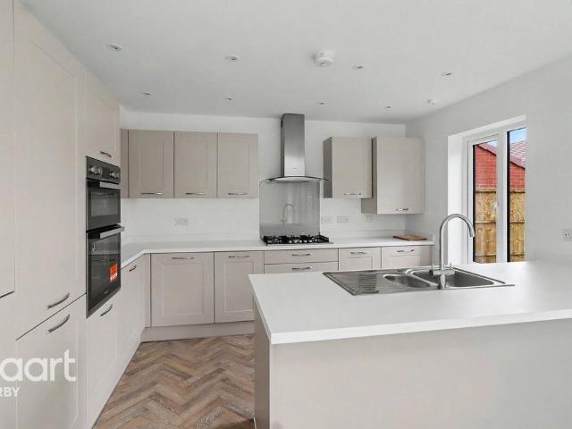 House for sale in Drakelow Park, Egginton