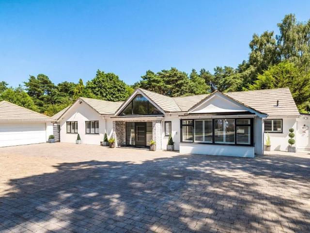 House for sale in Avon Castle, St Ives