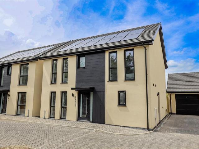 House for sale in Llantwit Major, Wales