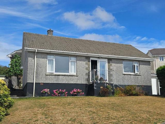 House for sale in Foxhole, St. Stephen-in-Brannel