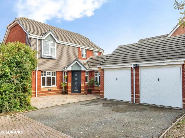 House for sale in Priorslee, Priorslee Village