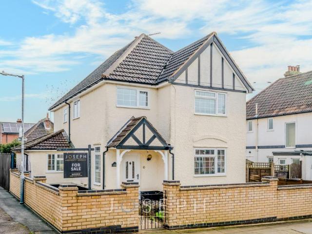House for sale in Castle Hill, Key Street