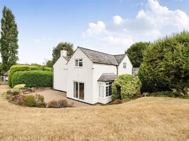 House for sale in Chorlton Lane, Cheshire