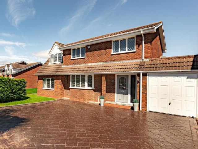 House for sale in Castle Bromwich, West Midlands