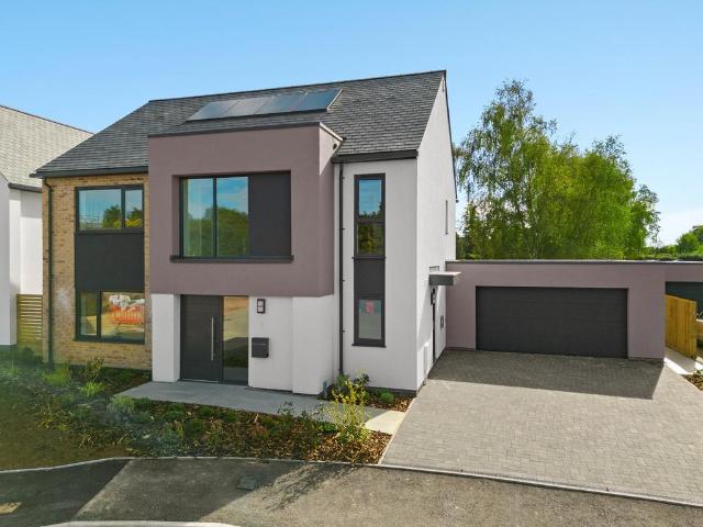 House for sale in Newcourt, Watergate