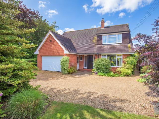 House for sale in Lynch Green, Burgh St Peter