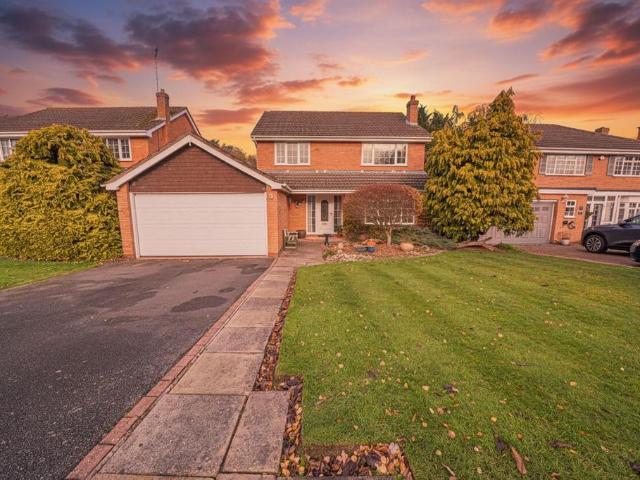 House for sale in Knowle, West Midlands