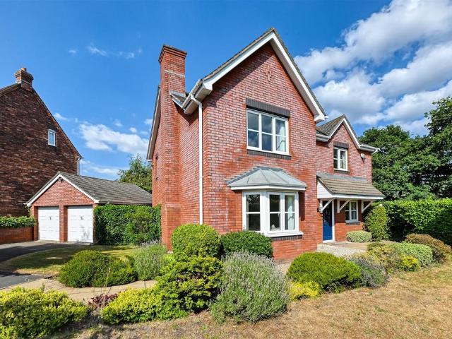 House for sale in Smestow, South Staffordshire