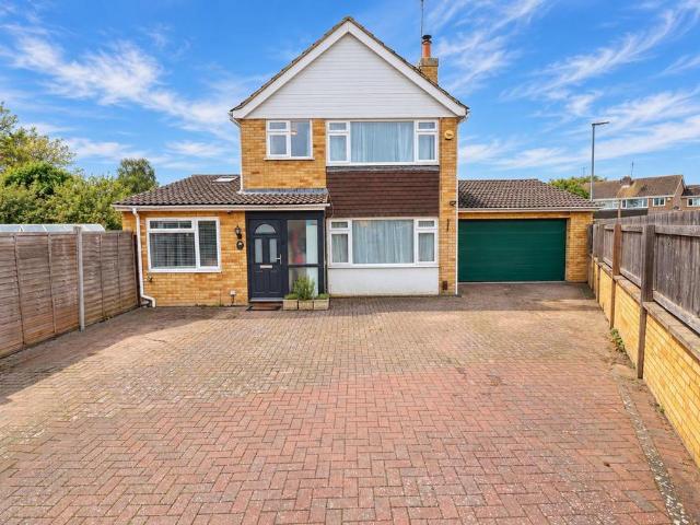 House for sale in Irchester, North Northamptonshire