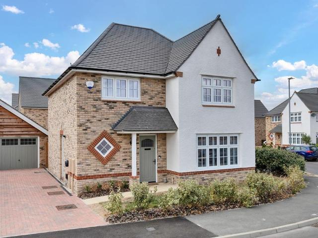House for sale in Hedera Green, King's Walden