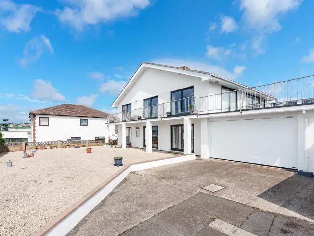 House for sale in Onchan