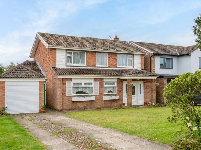House for sale in Copmanthorpe, York