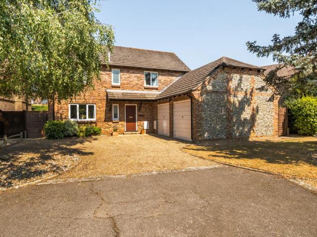 House for sale in Chichester, Littlecote