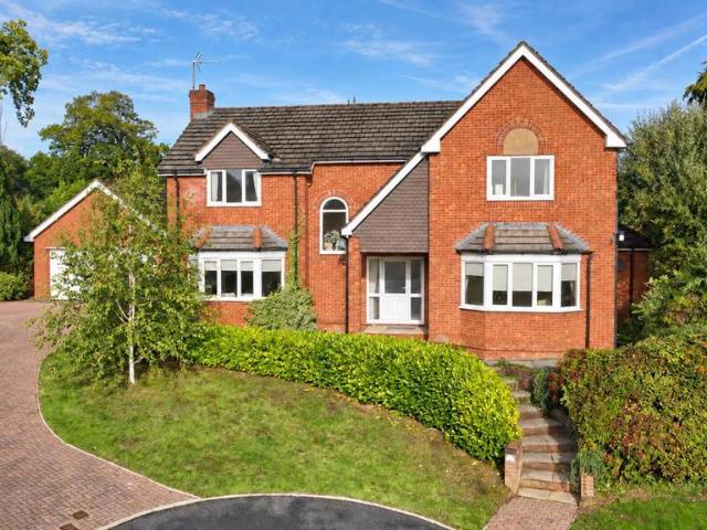 House for sale in Summerhill, Gwersyllt