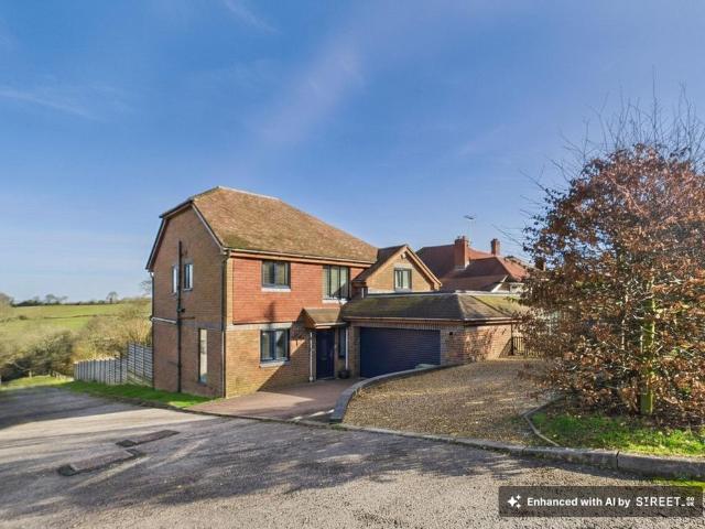 House for sale in Battle, Heathlands