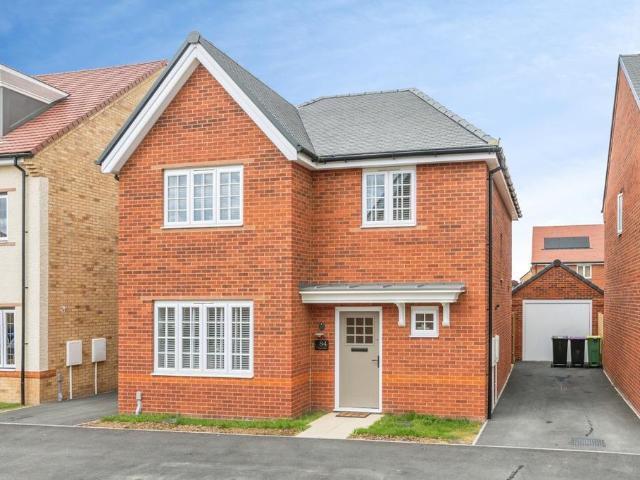 House for sale in Stroud Green, Barling