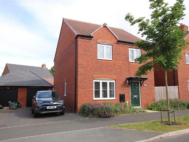 House for sale in Collingtree