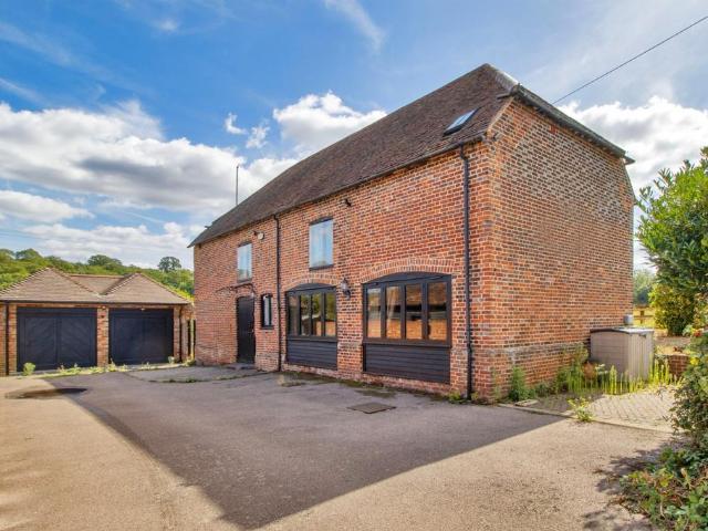 House for sale in Thong, Gravesham