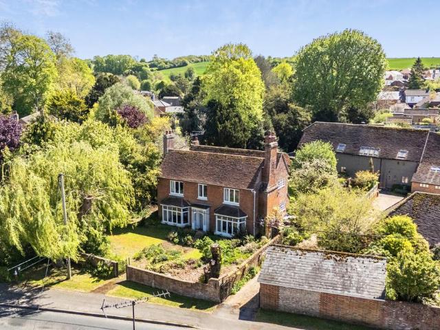 House for sale in King's Somborne, Test Valley