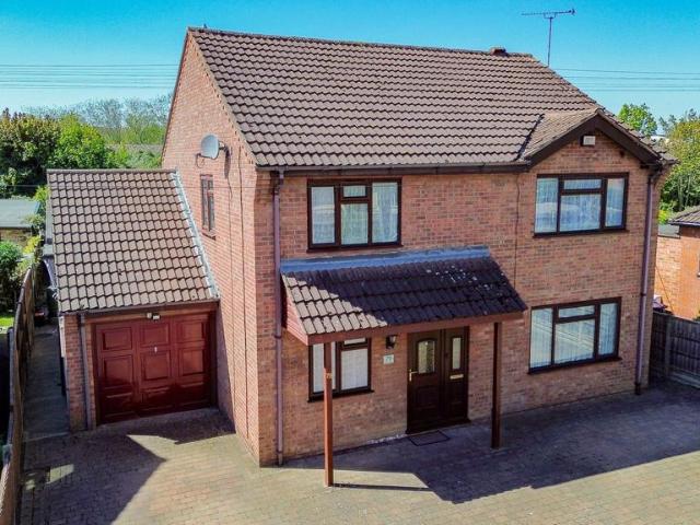 House for sale in Grantham, Barholm