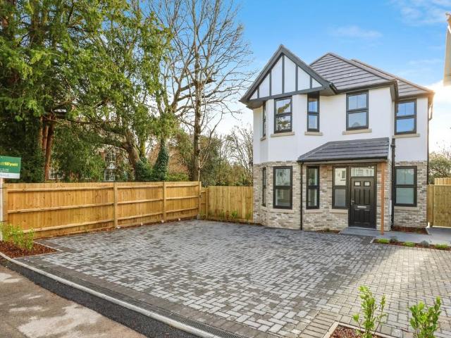 House for sale in Penn Hill, Poole