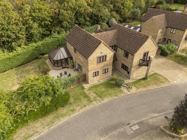 House for sale in Loughton, Milton Keynes