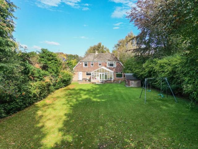 House for sale in Harewood, West Yorkshire