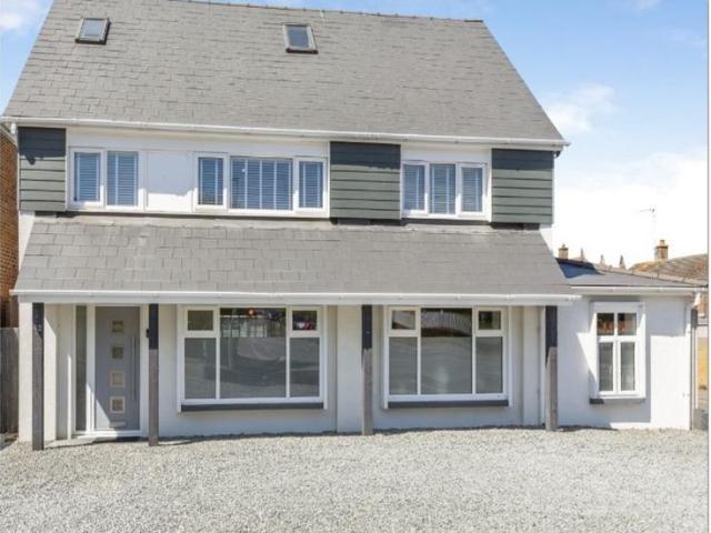 House for sale in Parkwood, Gillingham