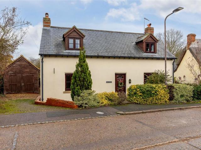 House for sale in Bedford