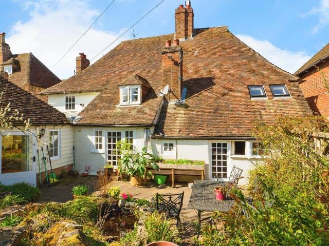 House for sale in The Bridge, Kent
