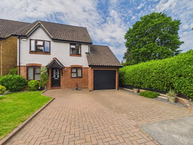 House for sale in Easthampstead, Bracknell