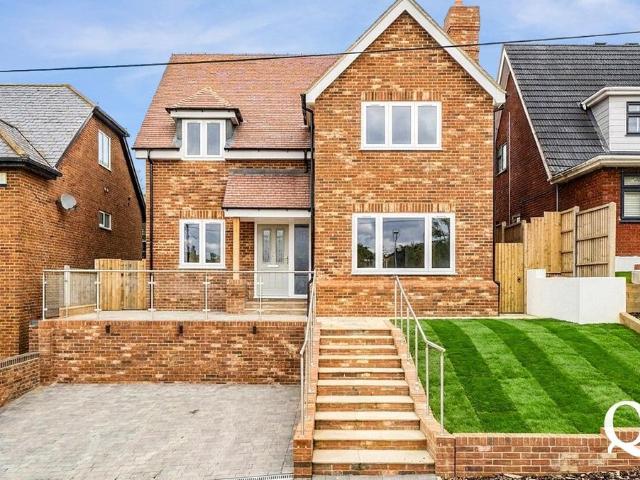 House for sale in Minster-on-Sea, Oad Street
