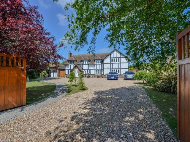 House for sale in Whitstable, Kent