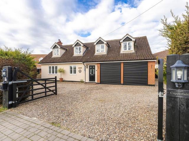House for sale in Eastbridge, Suffolk