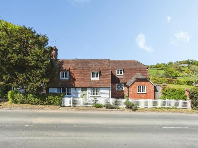 House for sale in Sandown Park, Kent