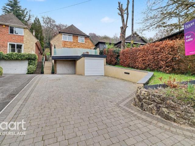 House for sale in Cossington Fields, Midway