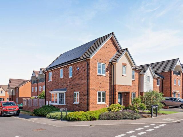 House for sale in Castleford, West Yorkshire