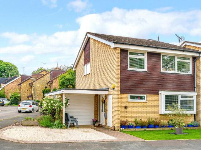 House for sale in Blackhills, Surrey
