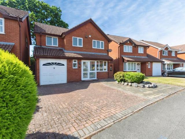House for sale in Hall Green, West Midlands