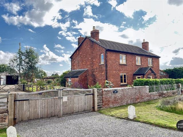 House for sale in Eaton Bishop, Madley
