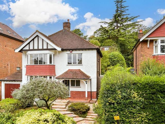 House for sale in London Borough of Croydon, Purley