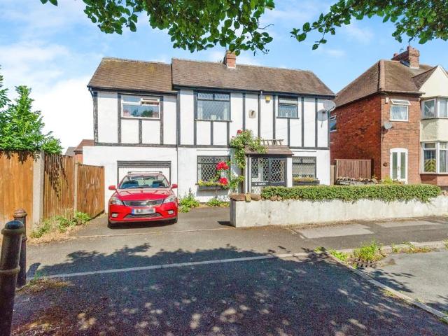 House for sale in The Flatts, Darlaston