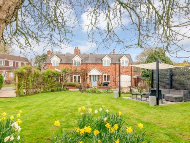 House for sale in Thringstone, Leicestershire