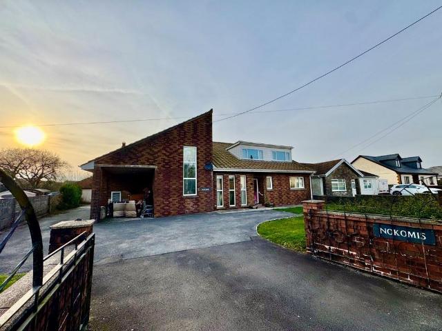 House for sale in Gorslas