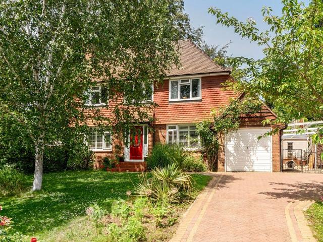 House for sale in London Borough of Croydon, Greater London