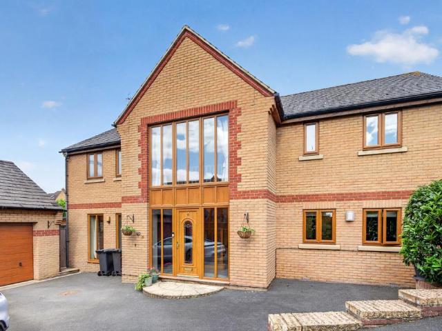 House for sale in Thrapston